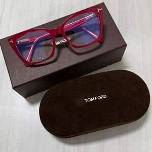 Tom Ford Burgundy Cat-Eye Glasses tf5709-B